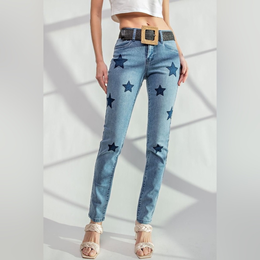 Sale! 🥳Easel Women's Star Patterned Blue Jeans